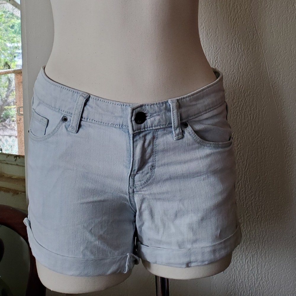 Premium Denim Rolled Cuff Shorts 2